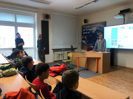 691eb093-550c-4a4c-ab58-00216640d7f1