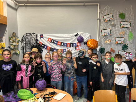 e8aa769d-cbd8-489f-9ddc-a866494e9992