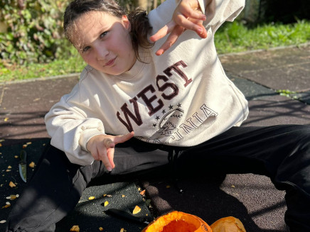 1ec8752f-cfb7-415e-b47f-e8613e661b5b