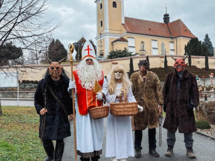 449165bc-30b1-4e77-a1ac-9a7e1d65a2cf