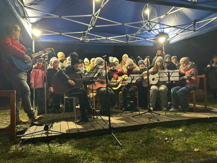 aac22877-a2a4-427a-89a8-b49997a018ef